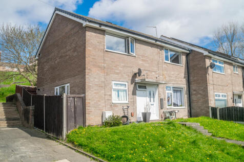 127A GAMBLE HILL DRIVE BRAMLEY LEEDS L13 4TW