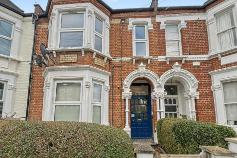 56b Childebert Road, Balham, London SW17 8EX