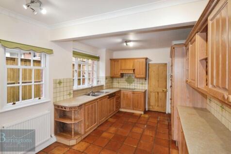 Priests Lane, Shenfield, Brentwood, Essex, CM15 photo 4