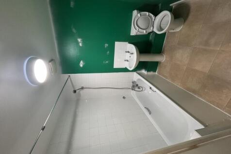 Gournay Road, Hailsham, Hailsham, BN27 3GF photo 3