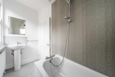 32 A Replingham R...