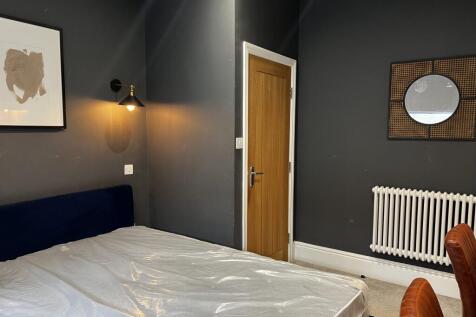 Lenton Boulevard: Flat 2 -  Luxury 1 bed student apartment photo 5