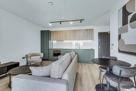 Bridgeway Heights, Scrubs Lane, Hammersmith And Fulham, London photo 3