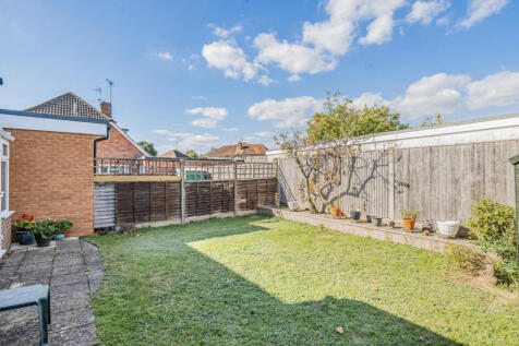 1360764-5-68dcf1b...