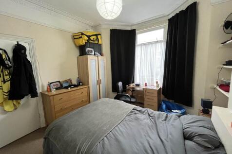 Strathnairn Street, Roath, Cardiff photo 5