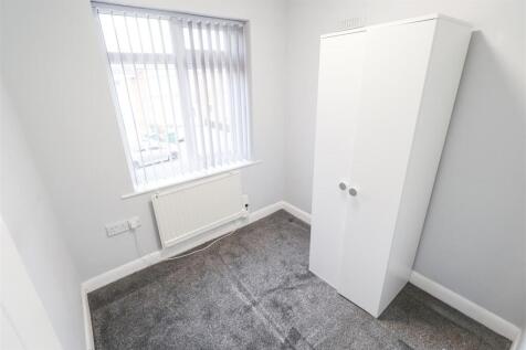 The Martyrs Close-3.jpg