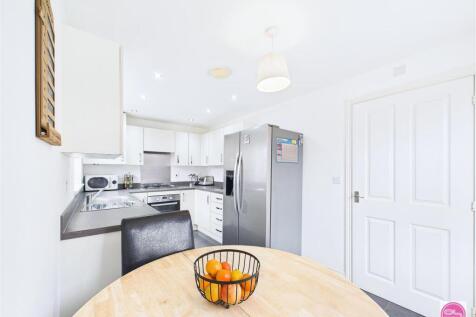 Oakway Drive, Woodville (10).jpg