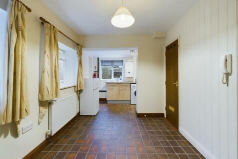 Flat 2 Dining Area/Kitchen