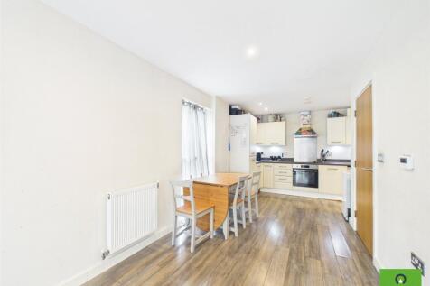 Kitchen/Living Area