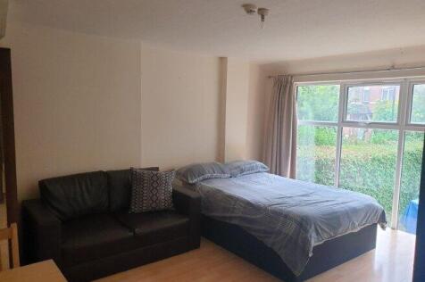 chatsworth-road-nw2-4bl-1061918