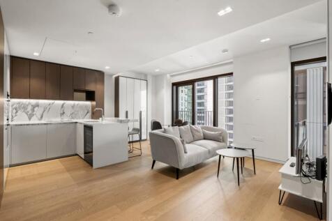 Reception/Kitchen