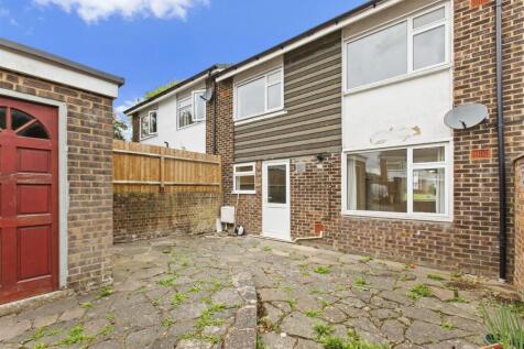 Hithercroft Road-10.jpg