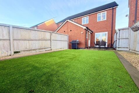 WhatsApp Image 2025-12-11 at 13.04.34 (6).jpeg