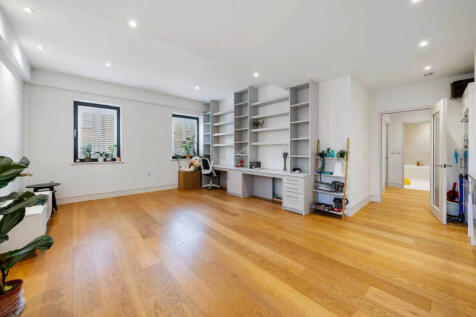 Merlin House, Belmont Terrace, Chiswick, Hounslow, London. 2 bedroom flat for sale