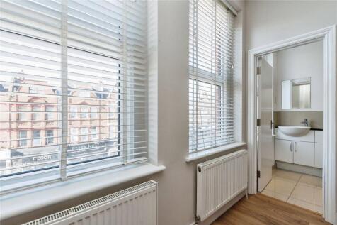 Finchley Road, London, NW3 photo 4
