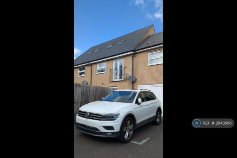 Garage And Parking Space (Next To The Property)