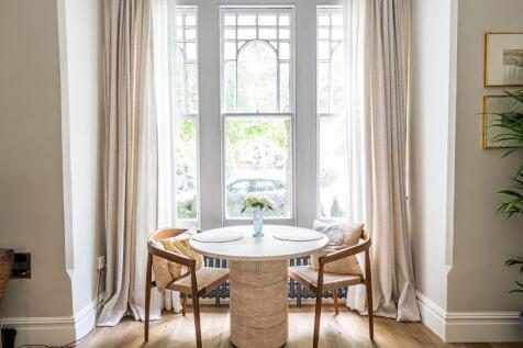 Living Room / Dining Room