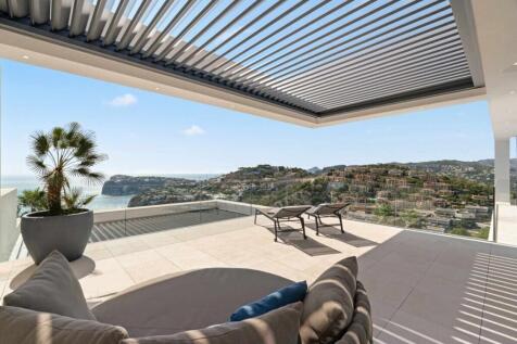 11-cala llamp-Luxus-Villa mit unvergleichbarem Mittelmeerblick-kaufen-daybed