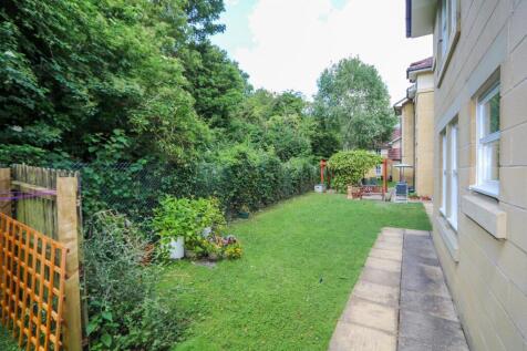 Communal Gardens.jpg