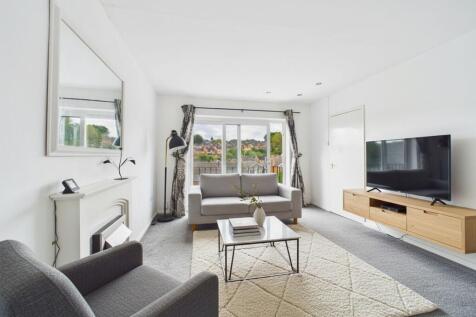 Lounge Dining Room (Virtually Furnished)