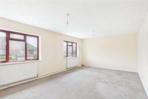 Redehall Road, Smallfield, Horley photo 4