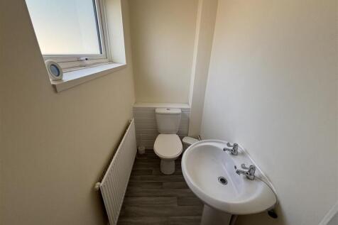 Saffron Close, Brandon photo 5