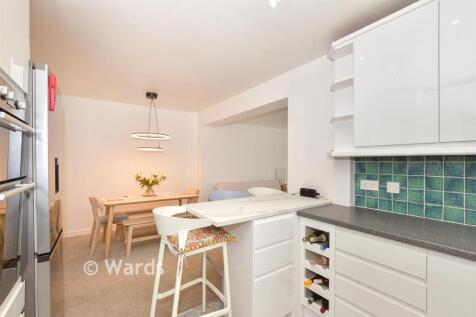 Kitchen/Breakfast Area
