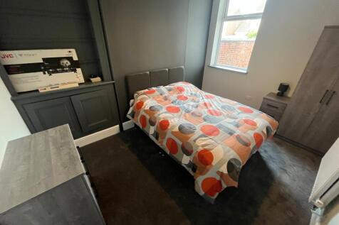 Shobnall Street, Staffordshire, Burton upon Trent, DE14 photo 5