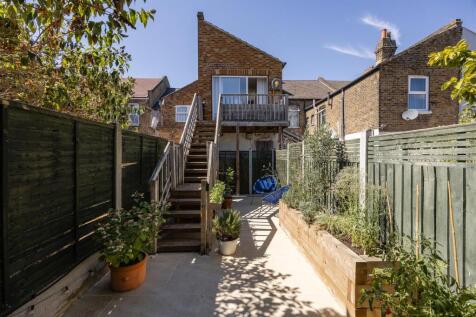 Selwyn Road, E13