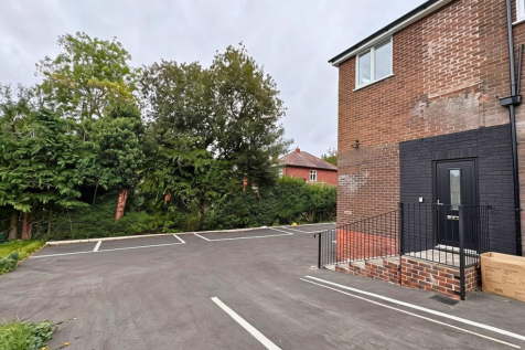 Cheadle Old Road, Edgeley, Stockport photo 4