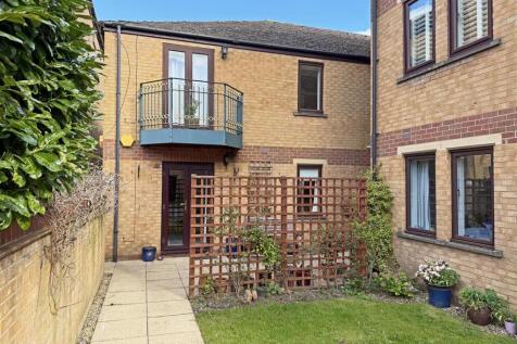 Welland Mews, Stamford