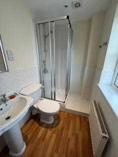 29 Elmstead- Ensuite
