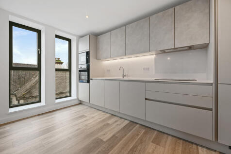 Bejoux Court, Preston Road, Harrow, Brent photo 4