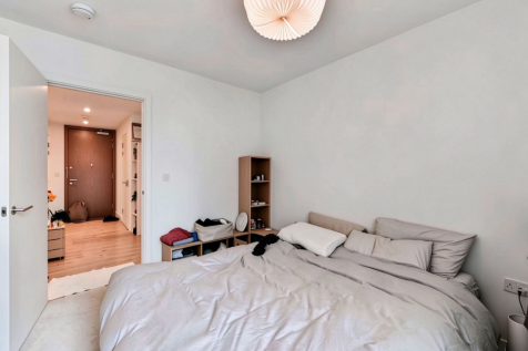 Alington House, Mary Neuner Road, Wood Green, Haringey, London photo 3