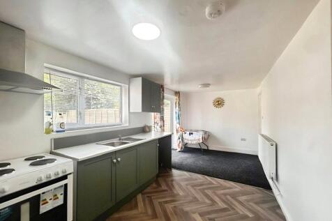 Kitchen/Lounge