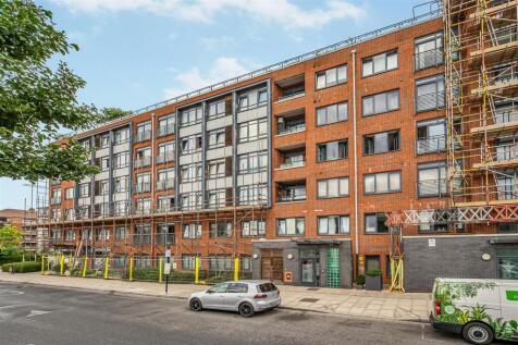 44 Vandervell Court-1.jpg