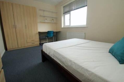 2 Dymchurch House Bedroom 4.1 2016.jpg