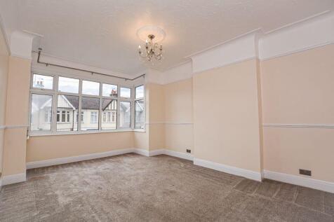 Bournemouth Park Road, Southend-On-Sea photo 3