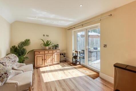 Three Hammers Farm House-12.jpg