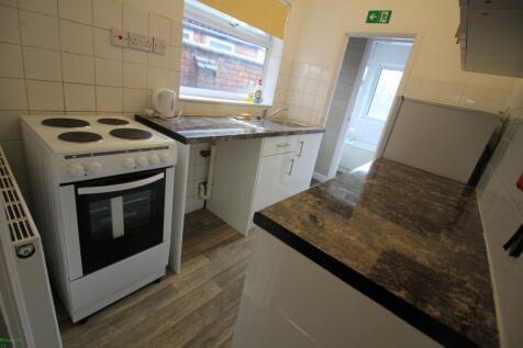 Westwood Road, Earsldon, Coventry, CV5 photo 4