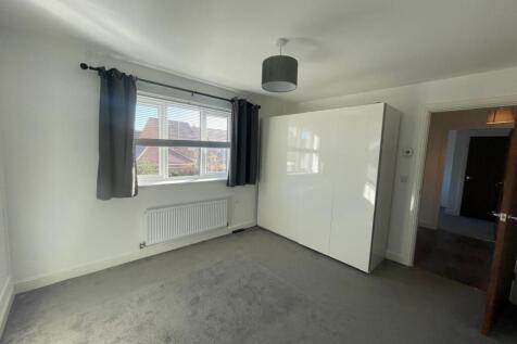Oatlands Drive, Houghton Conquest, MK45 photo 4