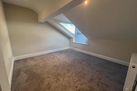 8 Westminster Trc-07.jpg