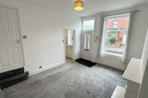 Cow Close Road, Leeds, LS12 5PD photo 5
