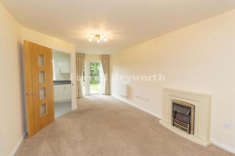 Poachers Way, Thornton Cleveleys photo 4