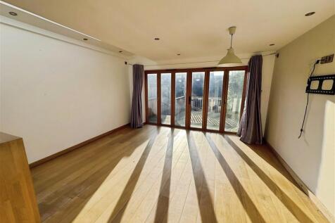 Dagmar Grove, Mapperley, Nottingham, NG3 4JE photo 5