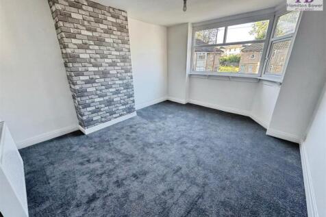 Leafield Grove, Bradford, BD2 photo 2