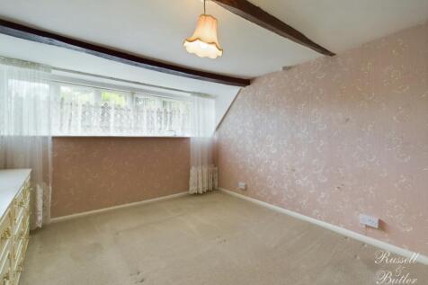 CAM02127G0-PR0167-STILL009