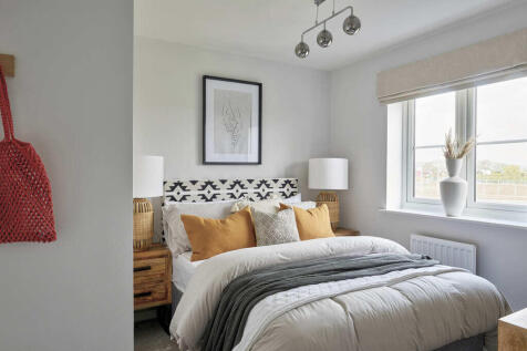 Linden Twigworth Elmslie2420