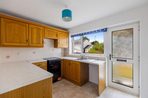 A06 - 9 Archery Close, Kingsbridge - 260814