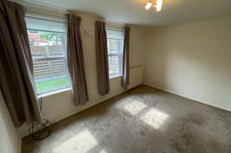 St Georges Road, Harrogate, North Yorkshire, HG2 photo 4
